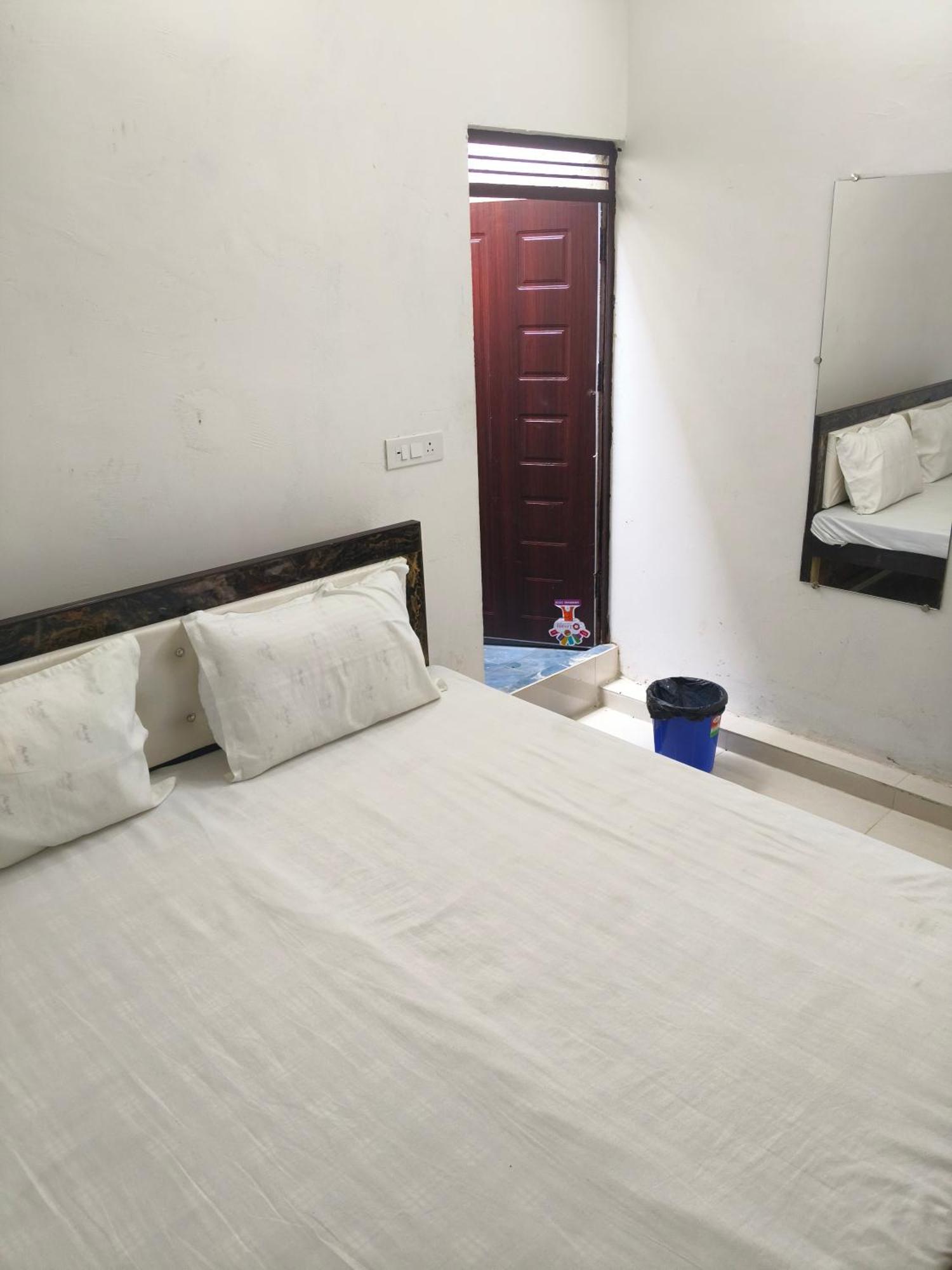 Rameshwar Dham Andhra Bhavan Naimisharanya Εξωτερικό φωτογραφία